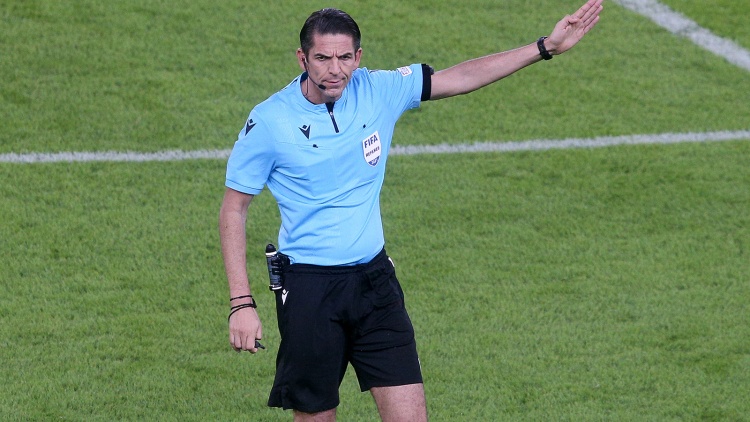 Ντενίζ Αϊτεκίν στο Παναθηναϊκός – Ολυμπιακός της 4ης αγωνιστικής της Super League