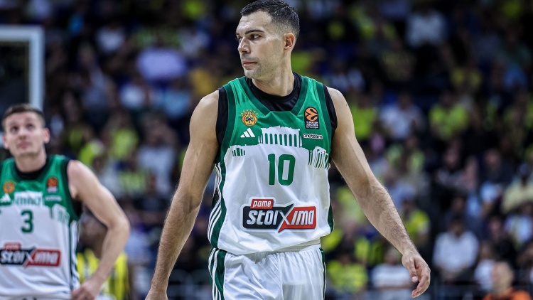 Ένταση με Σλούκα και Ουίλμπεκιν - Παραλίγο σύρραξη μεταξύ των παικτών (vids)