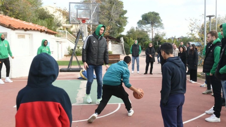 Η ΚΑΕ Παναθηναϊκός δίπλα στα Παιδικά Χωριά SOS