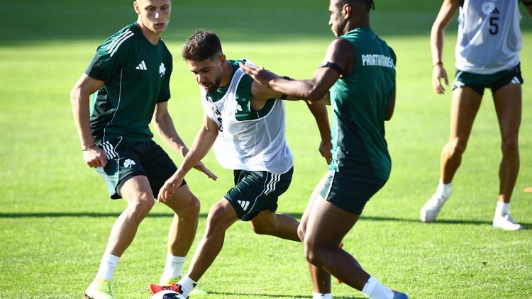 Διπλή προπόνηση με πρέσινγκ και κυκλοφορία μπάλας στον Παναθηναϊκό (vid)