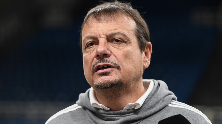 Αταμάν: «Αν σκεφτόμαστε πως θα κάνουμε &quot;πάρτι&quot; θα είναι καταστροφικό»