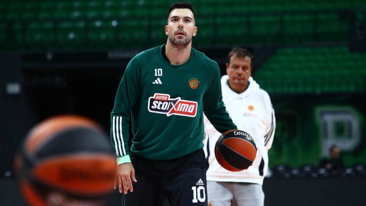 Αμφίβολος για το ματς με τη Μακάμπι ο Σλούκας, εκτός με Περιστέρι