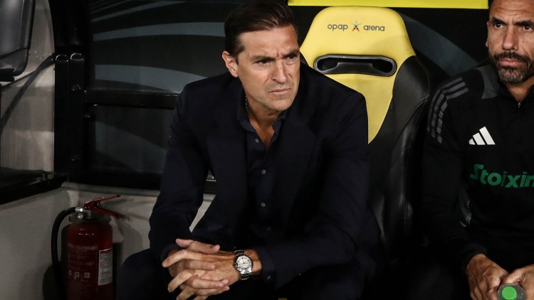 Αλόνσο: «Δεν παίξαμε όπως θέλαμε, ήταν αποτελεσματική η ΑΕΚ»