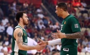 Παράταση στη στέψη