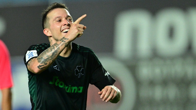 Ο Μπερνάρντ που πήρε την μπάλα και τα «πηγαδάκια» με τους πρώην «πράσινους» (vid)