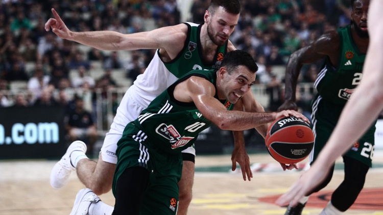 Σλούκας: «Στην κρίσιμη στιγμή μίλησε η άμυνά μας»