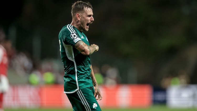 Μαντσίνι: «Η ομάδα πάλεψε και κατάφερε να μείνει κοντά στον στόχο της»