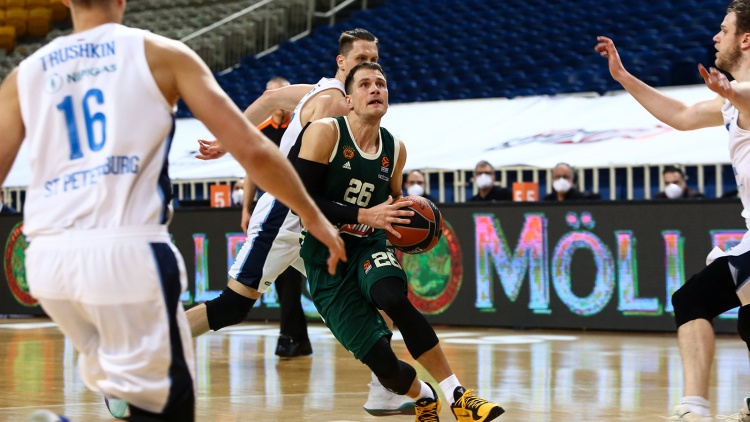 Στον Νέντοβιτς το «Κάρφωμα της Βραδιάς» (vid)