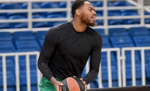 Τόμας: «Πάμε να πάρουμε τη νίκη» (vid)