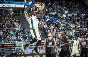 Ξεκίνησε για ΠΑΟΚ ο Παναθηναϊκός