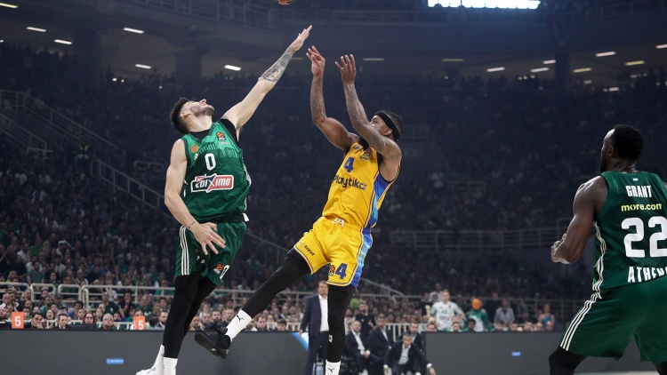 Τα highlights του Λορέντζο Μπράουν στην Euroleague (vid)