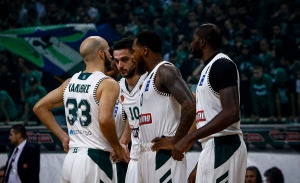 Επέστρεψε ο Παπαπέτρου, εκτός ο Λάσμε