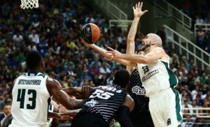 Ο Καλάθης τα έχει… 200