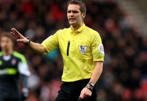 Ο Πόσον σφυρίζει στη ρεβάνς