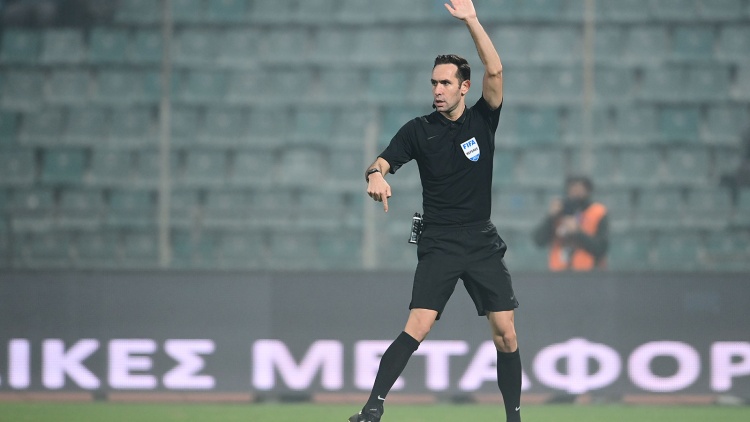 Επιστολή διαιτητών: «Δεν σφυρίζουμε μέχρι οι συνθήκες να καταστούν ομαλές για τη σωματική ακεραιότητα μας»