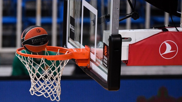 Αυτοί θα σφυρίξουν το Παναθηναϊκός - Παρτιζάν