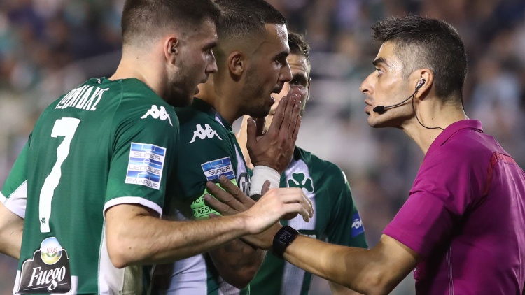 Παράπονα Παναθηναϊκού για Παπαδόπουλο: «Βάφτισε επιθετικό φάουλ ένα καταφανέστατο πέναλτι»