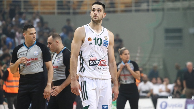 Παπαπέτρου: «Επέστρεψα στην οικογένειά μου»