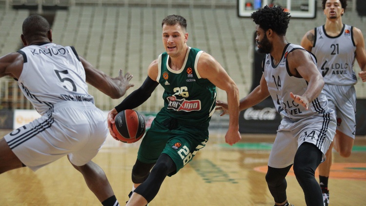 «Ραψωδός» Νέντοβιτς, νικητής ο Παναθηναϊκός