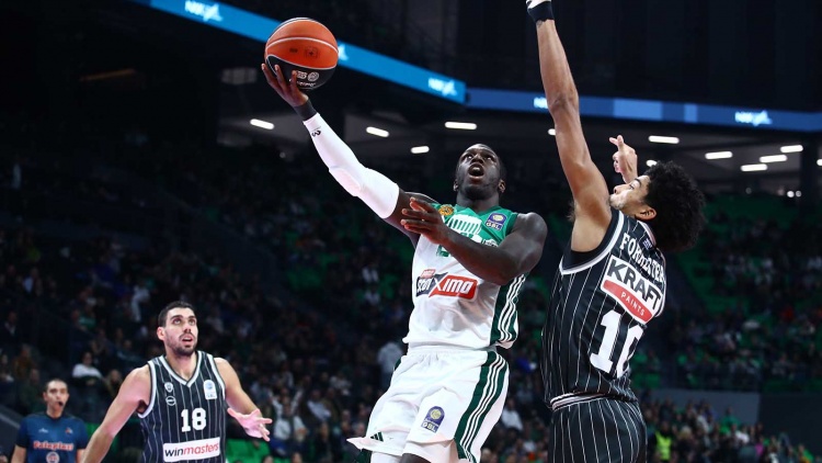 Ο Ναν ισοφάρισε τον Αλβέρτη και «χτίζει» παράδοση 20+ πόντων κόντρα στον ΠΑΟΚ