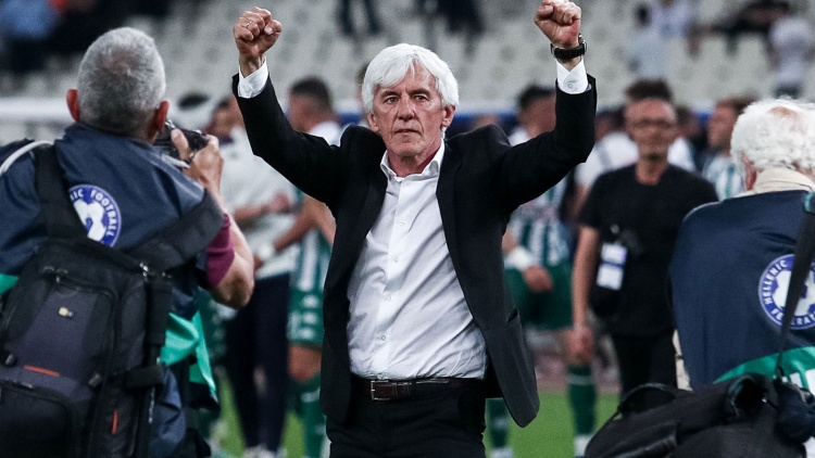 O Ιβάν Γιοβάνοβιτς αποθεώθηκε από τους φίλους του Παναθηναϊκού στο ΟΑΚΑ!