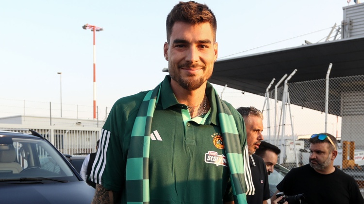 Χ. Ερνανγκόμεθ: «Δεν περίμενα τέτοια υποδοχή από τους φίλους του Παναθηναϊκού»