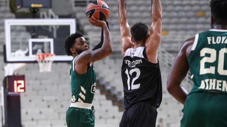 Πήρε τη νίκη και συνεχίζει τη δουλειά