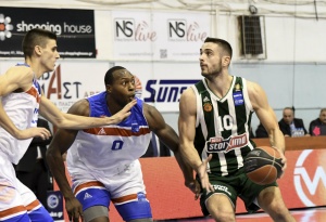 Άνετο πέρασμα από την «Πλατεία»