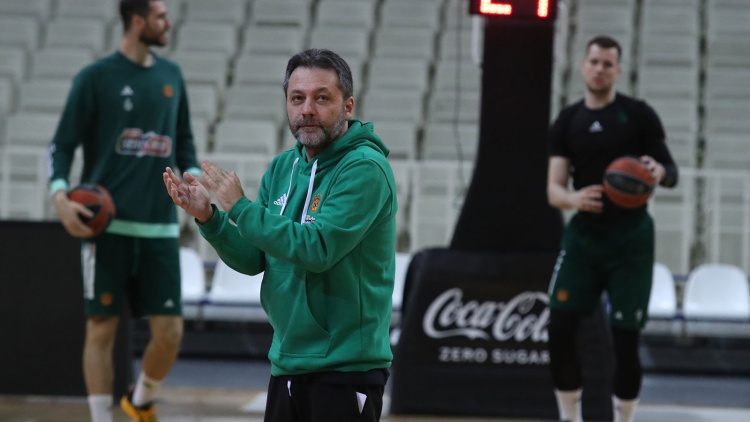 Σερέλης: «Χωρίς Μπέικον και Πονίτκα με Μπαρτσελόνα - Αυτό περιμένουμε από τον Μαντζούκα»