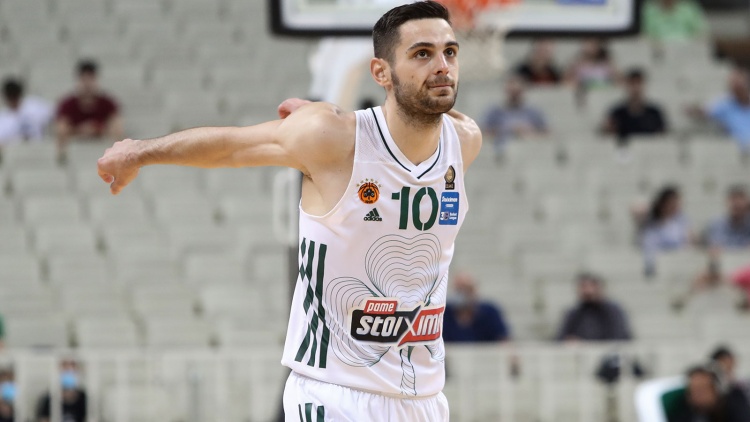 Πάει στην Παρτιζάν ο Παπαπέτρου!