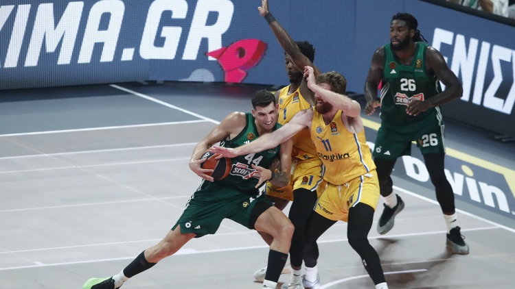 Τα highlights της νίκης του Παναθηναϊκού επί της Μακάμπι (vid)