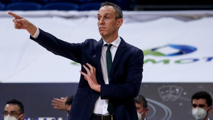 Κάτας: «Θέλουμε 7-10 ημέρες ακόμα για να μάθουμε το πρόβλημα του Νέντοβιτς»