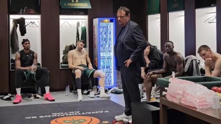 Άταμαν σε παίκτες μετά τη νίκη επί της Μπάγερν: «Δεν παίξαμε όπως μπορούμε – Πάμε για την Μπαρτσελόνα»