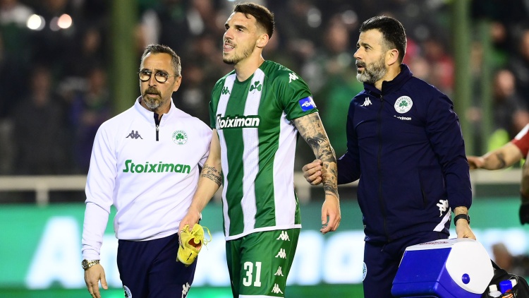 Κάκωση στο μετατάρσιο ο Σάρλια