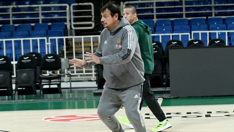 Αταμάν: «Κάθε ματς στην Euroleague είναι τελικός - Μετά τη Μονακό επιστρέφει ο Παπαπέτρου»
