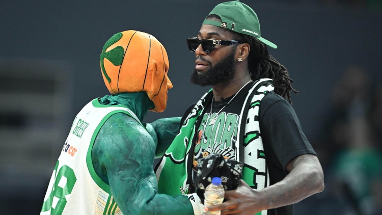 Λεσόρ: «Αν το πόδι μου μπορούσε να μιλήσει θα απαντούσε πότε θα μπορώ να αγωνιστώ»