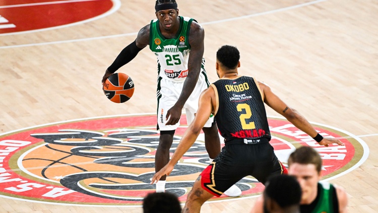 Ο Ναν... ξύπνησε και ο Γκριγκόνις έστειλε τη Μονακό για... νάνι!