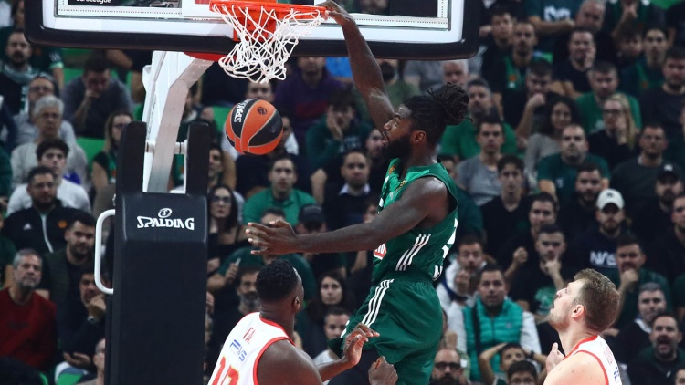 Τα στιγμιότυπα από το Παναθηναϊκός - Ολυμπιακός (vid)