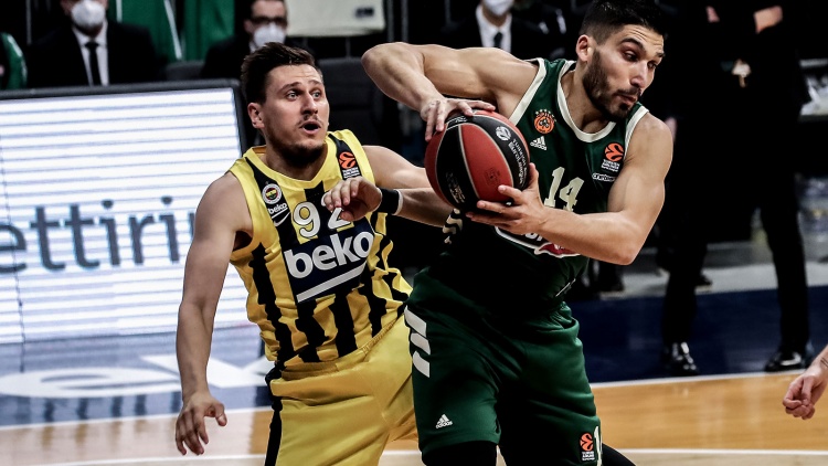 Τα στιγμιότυπα από το «ναυάγιο» του Παναθηναϊκού στην Πόλη (vid)