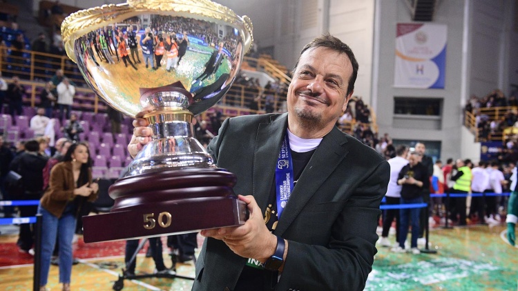 Άταμαν: «Χαρούμενοι για το Κύπελλο, αλλά ο μεγάλος στόχος μας είναι να ξαναπάρουμε την Ευρωλίγκα»