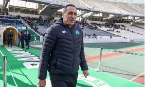 Δώνης: «Θετικός αλλά θέλει δουλειά ο Βαγιαννίδης, ακατάλληλος ο αγωνιστικός χώρος»