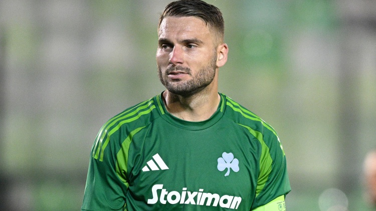 Σένκεφελντ: «Ταπεινός ο Αλόνσο, δίνει αυτοπεποίθηση στην ομάδα»