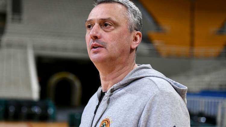 Ράντονιτς: «Να έχουμε διαφορετική προσέγγιση σε άμυνα και επίθεση με την Μπασκόνια»