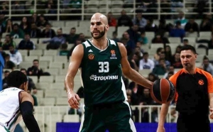 Κορυφαίος του Νοεμβρίου ο Καλάθης