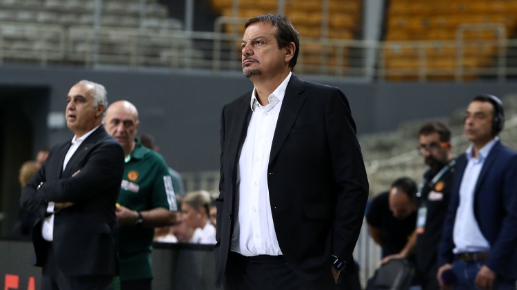 4,5 ώρες βίντεο και προπόνηση στον Παναθηναϊκό