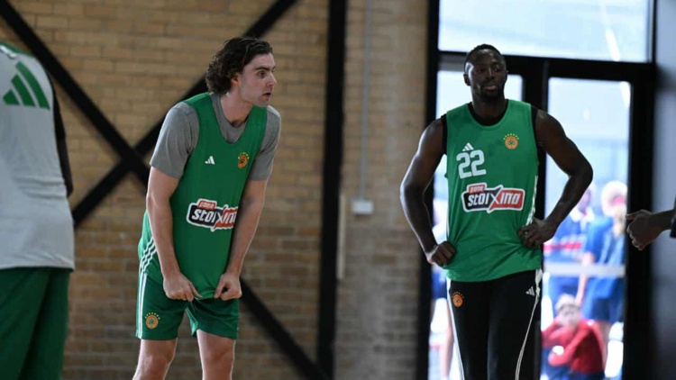 Ο Τζος Γκίντι στην προπόνηση του Παναθηναϊκού: «Ναν και Γκραντ μου είπαν τα καλύτερα για τον Παναθηναϊκό»