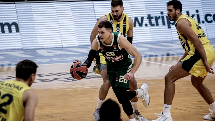 Καταθλιπτικός στο ντεμπούτο του Κάτας ο Παναθηναϊκός