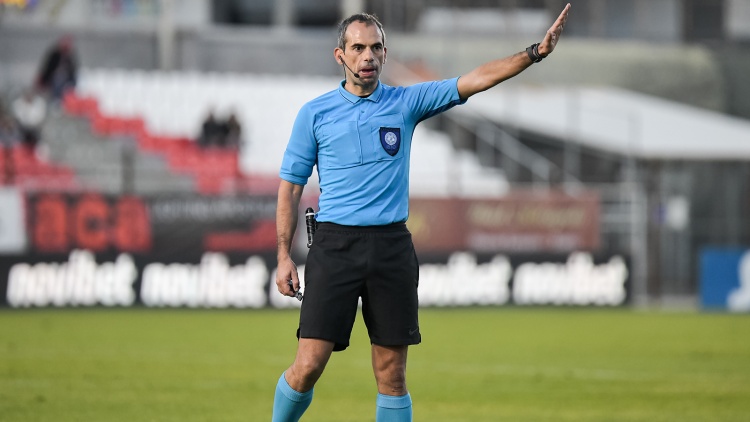 Αυτός σφυρίζει στο Πανσερραϊκός - Παναθηναϊκός