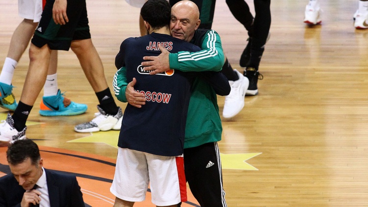 Θρήνος στον Παναθηναϊκό, πέθανε ο Πάρης Δερμάνης