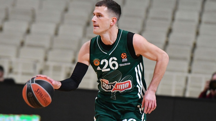 Νέντοβιτς: «Τρομερή ποιότητα ο Γιόβιτς - Είχα πει στον Βλάχοβιτς να έρθει στη Γιουβέντους»